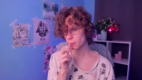 Snapshot of leo_bensyten chatting on January 18, 2026, 12:42 pm Leo online show from January 18, 2026, 12:42 pm