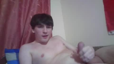 Snapshot of leo_cutie chatting on January 9, 2026, 11:28 pm leo_cutie online show from January 9, 2026, 11:28 pm