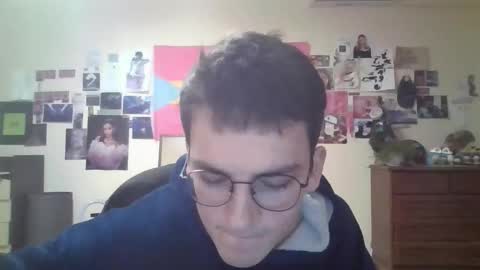 Snapshot of leo_cutie chatting on February 17, 2026, 3:40 pm leo_cutie online show from February 17, 2026, 3:40 pm