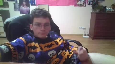 Snapshot of leo_cutie chatting on February 22, 2026, 10:30 pm leo_cutie online show from February 22, 2026, 10:30 pm