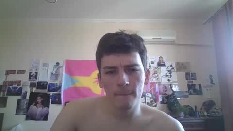 Snapshot of leo_cutie chatting on March 1, 2026, 10:28 am leo_cutie online show from March 1, 2026, 10:28 am