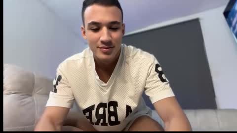 Snapshot of leo_delvey chatting on January 15, 2026, 9:40 pm leo online show from January 15, 2026, 9:40 pm