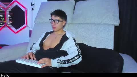 Snapshot of leo_muller chatting on October 23, 2025, 5:29 am leo_muller online show from October 23, 2025, 5:29 am