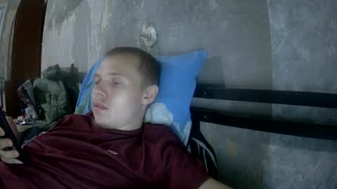 Snapshot of leo_timm chatting on July 14, 2026, 6:57 pm leo_timm online show from July 14, 2026, 6:57 pm