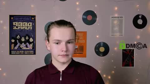 Snapshot of leo_void chatting on December 2, 2025, 9:36 am leo_void online show from December 2, 2025, 9:36 am