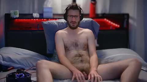 Snapshot of leobiggy227 chatting on February 25, 2025, 5:52 am LeoBiggy online show from February 25, 2025, 5:52 am