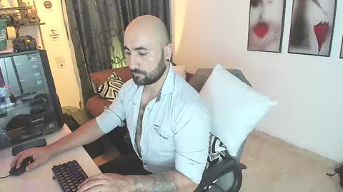 Leon online show from January 13, 2025, 8:58 am