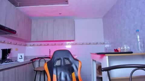 Tom Rider online show from December 13, 2025, 10:59 pm