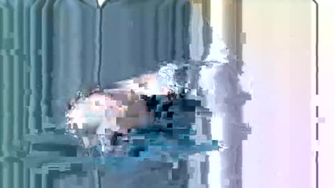 Snapshot of leone44 chatting on April 10, 2026, 10:31 am angel e sonia online show from April 10, 2026, 10:31 am