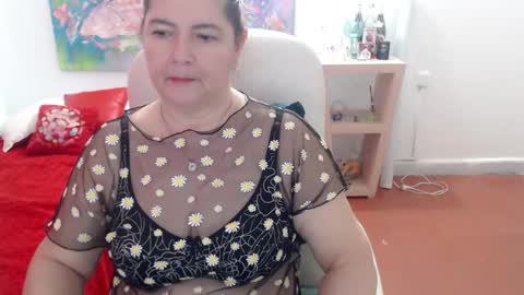 leonela   online show from February 21, 2026, 2:29 pm