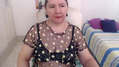 leonela   online show from May 20, 2026, 11:38 am
