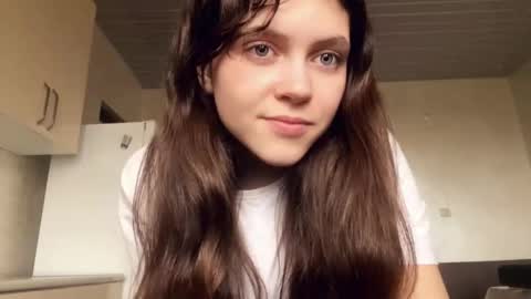 Snapshot of leonidacampuzano chatting on March 7, 2026, 8:11 am Leo online show from March 7, 2026, 8:11 am