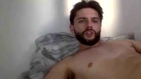 Snapshot of leonjmeab chatting on September 15, 2025, 6:02 am leonjmeab online show from September 15, 2025, 6:02 am