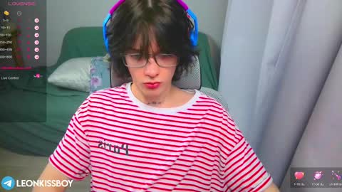 leonkissboy online show from April 2, 2026, 2:58 pm