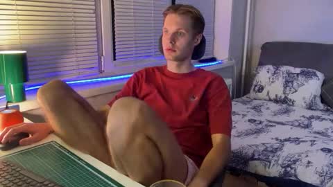 Snapshot of leonnextdoor chatting on January 31, 2026, 9:24 pm Leon online show from January 31, 2026, 9:24 pm