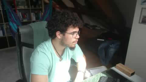 Snapshot of leopoldus1999 chatting on April 20, 2026, 12:41 pm GenuineGuy online show from April 20, 2026, 12:41 pm