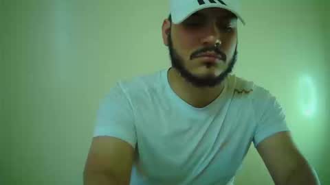 Snapshot of leosroom chatting on September 24, 2025, 9:51 pm Leo online show from September 24, 2025, 9:51 pm