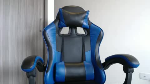 Snapshot of leostorm25 chatting on October 28, 2025, 9:39 pm leostorm25 online show from October 28, 2025, 9:39 pm