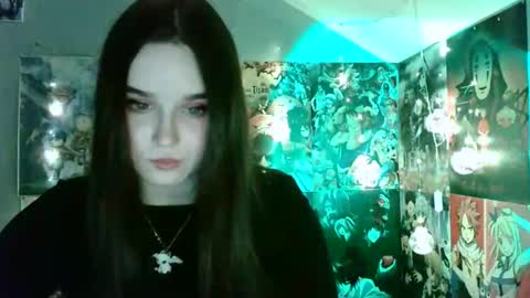 little secret online show from December 21, 2024, 10:17 am