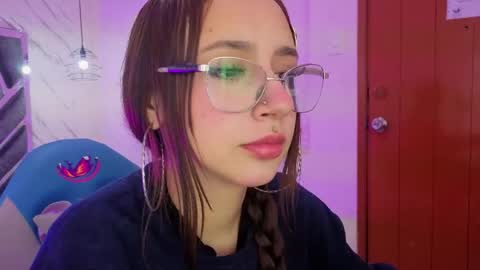   online show from May 5, 2026, 11:40 am