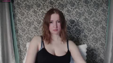 LesanaMagic online show from February 27, 2025, 7:15 pm