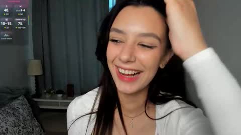 Bella online show from October 29, 2025, 5:10 am