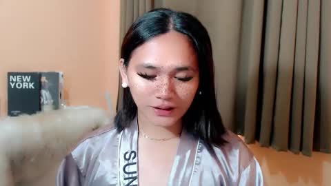 Snapshot of lesleyanderson chatting on October 21, 2025, 12:44 am Pat online show from October 21, 2025, 12:44 am