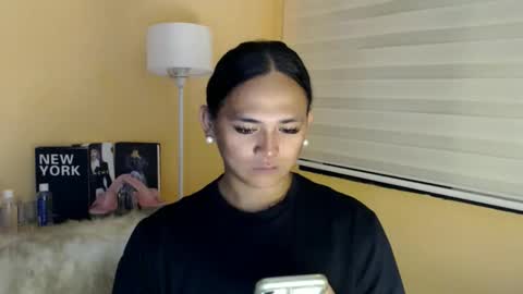 Snapshot of lesleyanderson chatting on December 15, 2025, 8:02 pm Pat online show from December 15, 2025, 8:02 pm