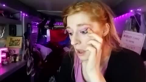 Snapshot of lesleygumgrass chatting on March 6, 2025, 6:48 pm LesleyGumGrass- The Boring Trans girl online show from March 6, 2025, 6:48 pm