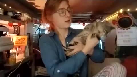 Snapshot of lesleygumgrass chatting on December 15, 2025, 6:12 pm LesleyGumGrass- The Boring Trans girl online show from December 15, 2025, 6:12 pm