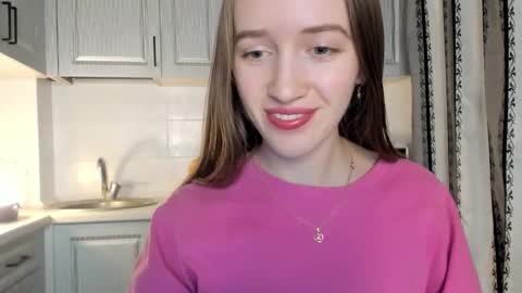  LESLIE   online show from December 15, 2025, 7:29 pm