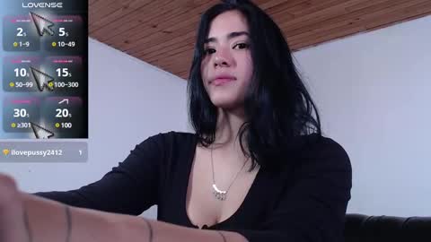 leslie  online show from January 8, 2025, 5:59 pm