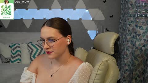 LeslieKorfs online show from February 1, 2025, 11:06 pm
