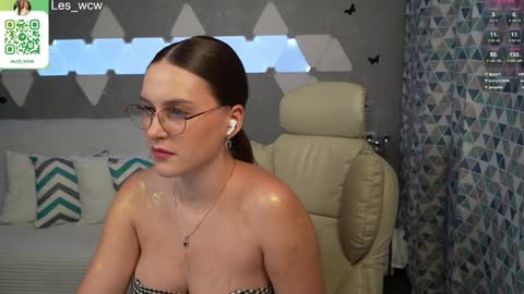 LeslieKorfs online show from February 20, 2025, 1:57 am