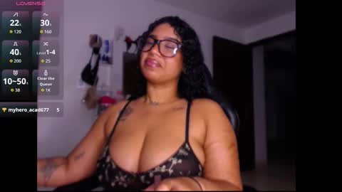 Snapshot of leslycarsson chatting on November 23, 2025, 8:19 pm lesly online show from November 23, 2025, 8:19 pm