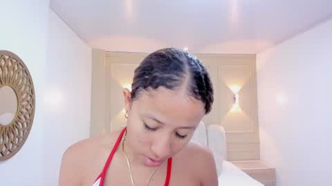 Snapshot of leslysimpson chatting on July 7, 2026, 7:40 pm online show from July 7, 2026, 7:40 pm