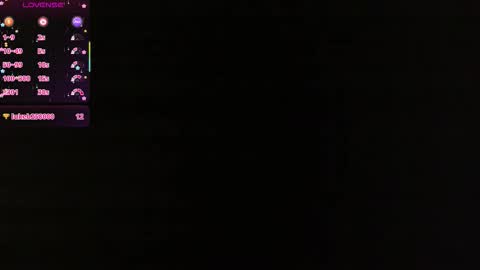 Snapshot of lessboobs_gh chatting on November 12, 2025, 1:44 pm Less online show from November 12, 2025, 1:44 pm