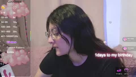 lessliee online show from May 12, 2026, 7:05 am