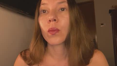 lessya_magic online show from September 27, 2025, 11:04 am