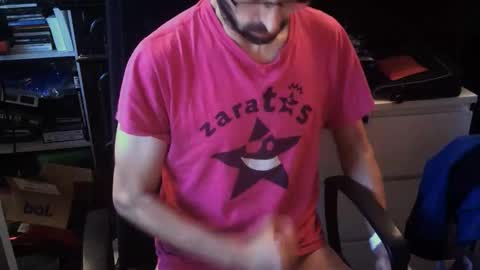 Snapshot of lestat_82 chatting on November 2, 2025, 4:09 pm Vampiro Diurno online show from November 2, 2025, 4:09 pm