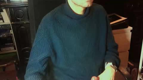Snapshot of lestat_82 chatting on November 23, 2025, 4:07 pm Vampiro Diurno online show from November 23, 2025, 4:07 pm