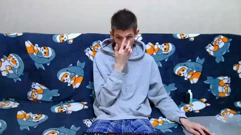 lester_broo online show from May 11, 2026, 9:56 pm