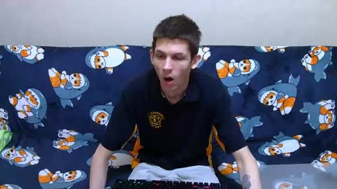 lester_broo online show from June 4, 2026, 3:01 am