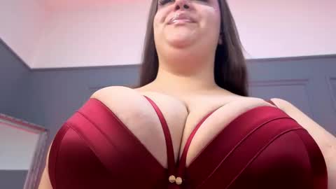 Snapshot of lethia_void chatting on February 14, 2026, 9:33 pm Lethia online show from February 14, 2026, 9:33 pm