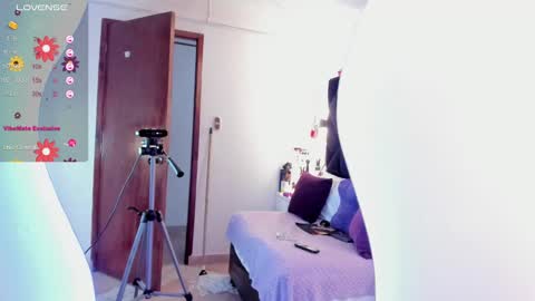 letiziia online show from January 25, 2025, 2:26 am