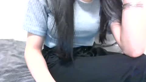 Snapshot of lets_play143 chatting on March 11, 2026, 4:51 am lets_play143 online show from March 11, 2026, 4:51 am