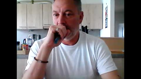 letshavefun2gether68 online show from May 19, 2026, 9:48 am