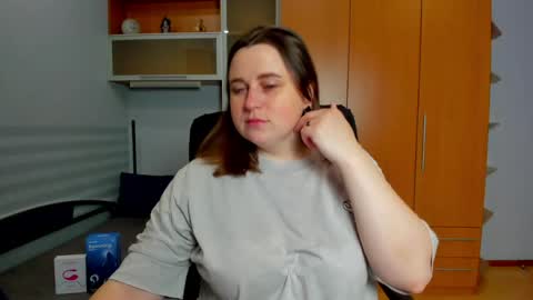 Naomi online show from May 31, 2026, 6:21 am