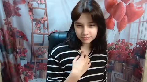 letty_curly online show from May 17, 2026, 5:05 am