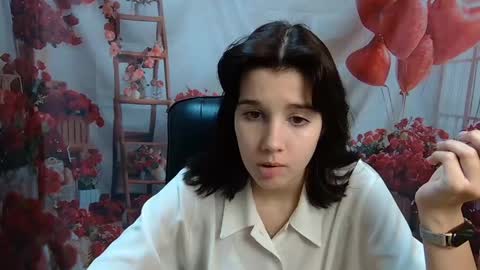 letty_curly online show from May 22, 2026, 5:14 am